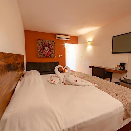 Hotel 圣克鲁斯华特库 外观 照片