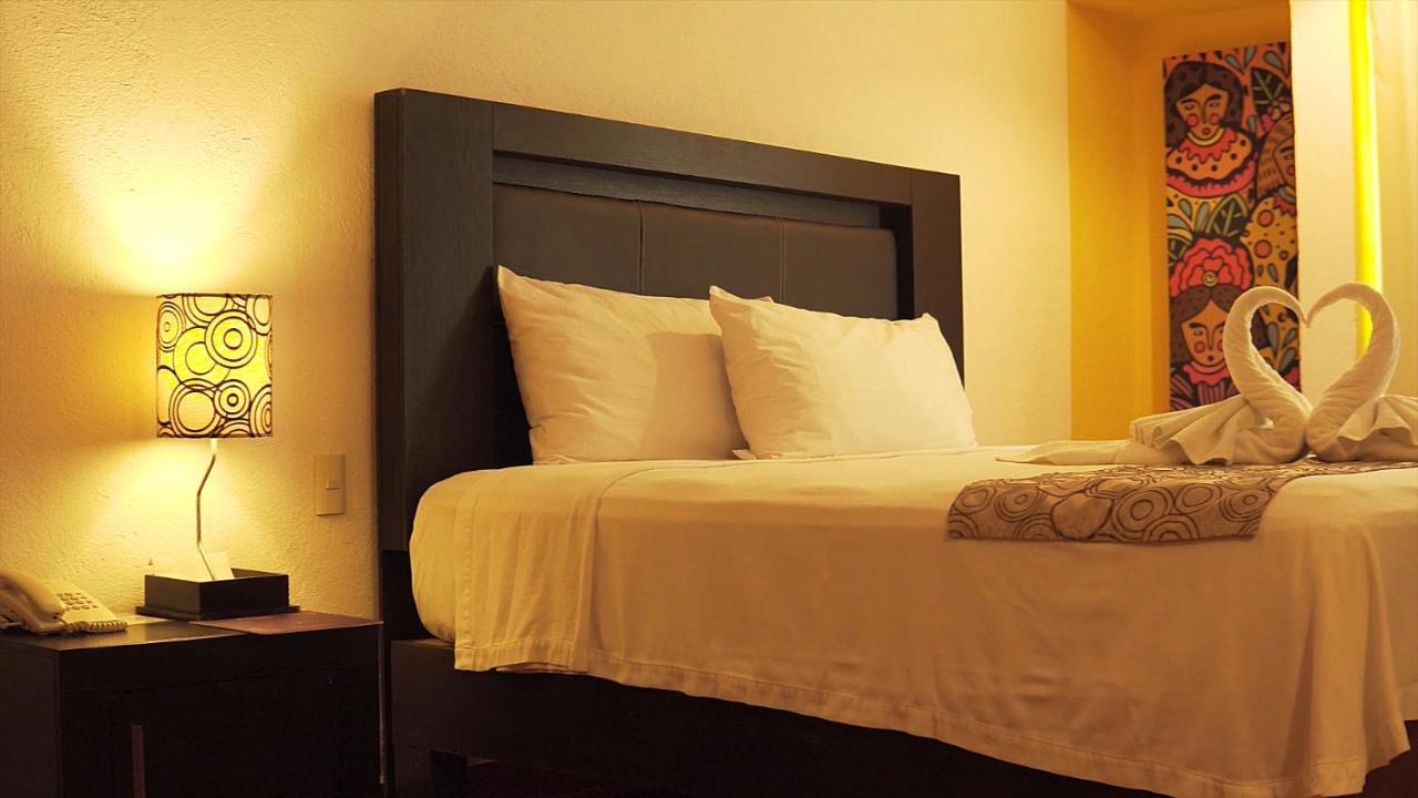 Hotel 圣克鲁斯华特库 外观 照片