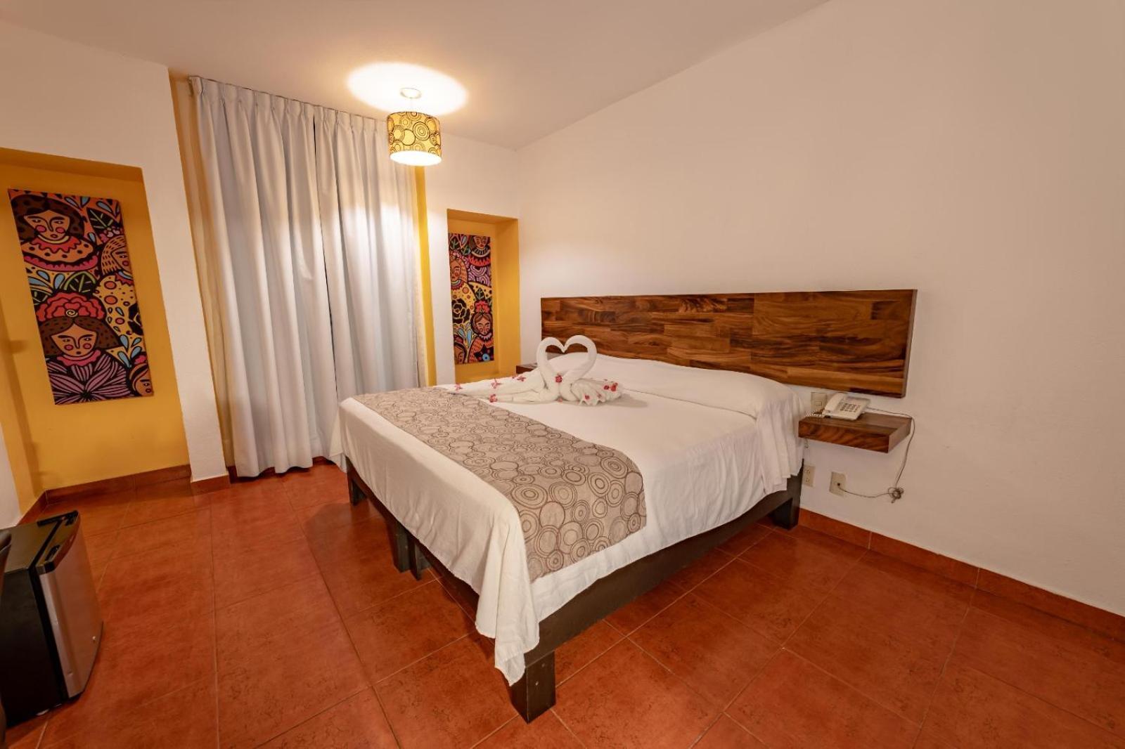 Hotel 圣克鲁斯华特库 外观 照片