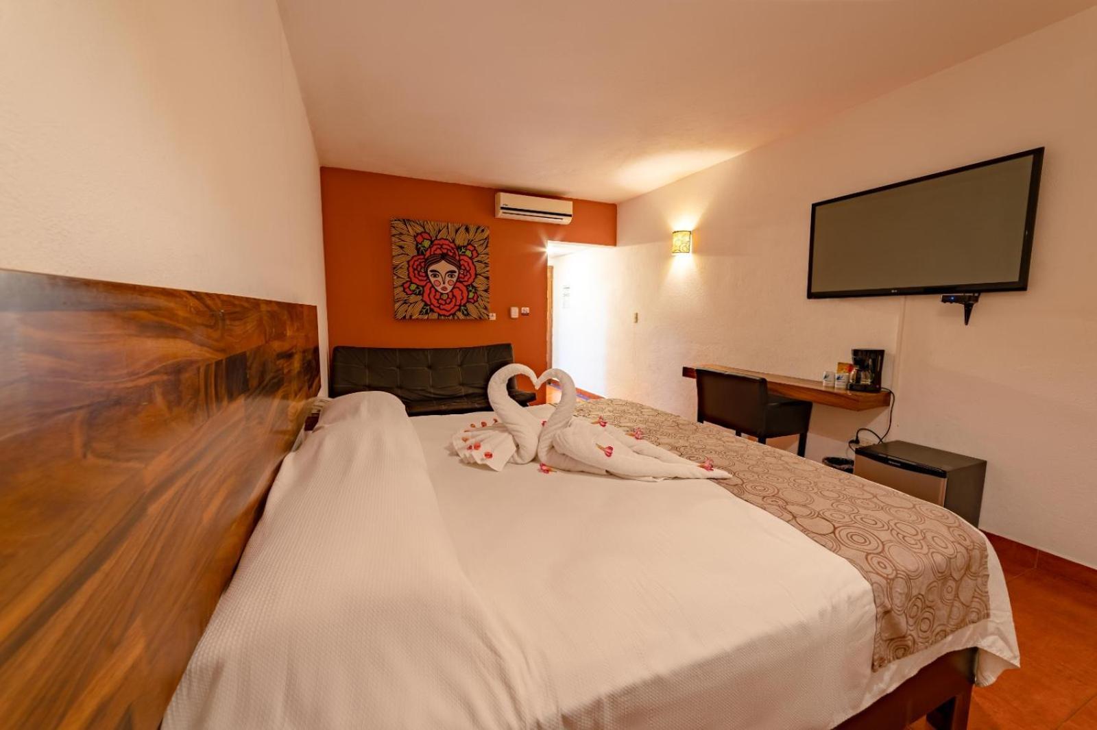 Hotel 圣克鲁斯华特库 外观 照片